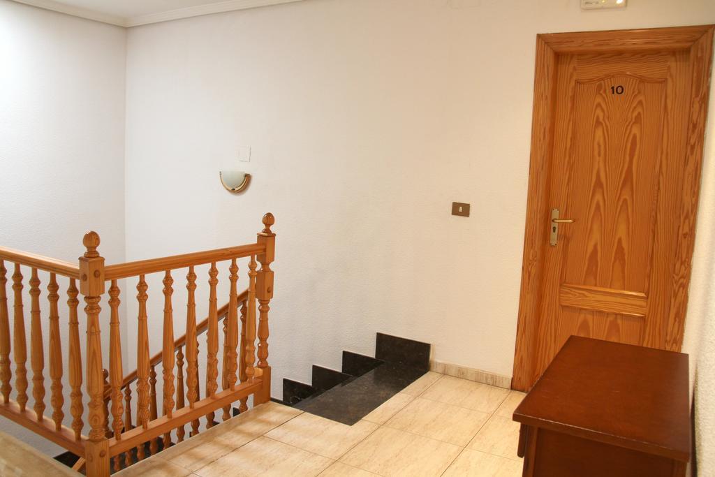 Hostal Restaurante La Masia Vila-real Buitenkant foto